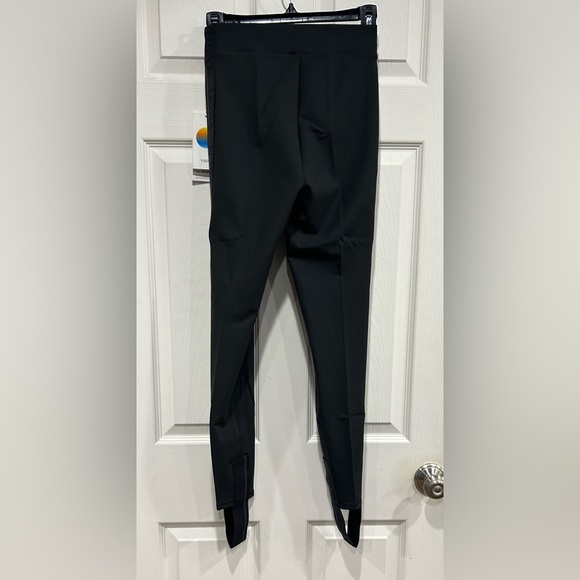 Vuori Women's Medium Chilled Out Stirrup Legging Washed Black NWT High Rise - Picture 6 of 7